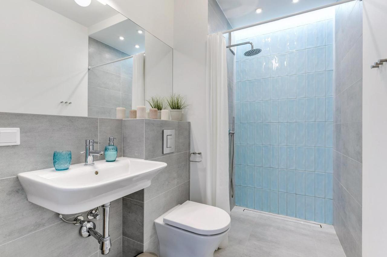 Gdansk Comfort Apartments Awiator Экстерьер фото